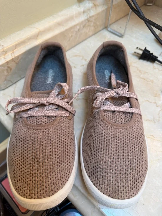 Allbirds Tree Loungers & Tree Skippers Review - Picture 1 of 6